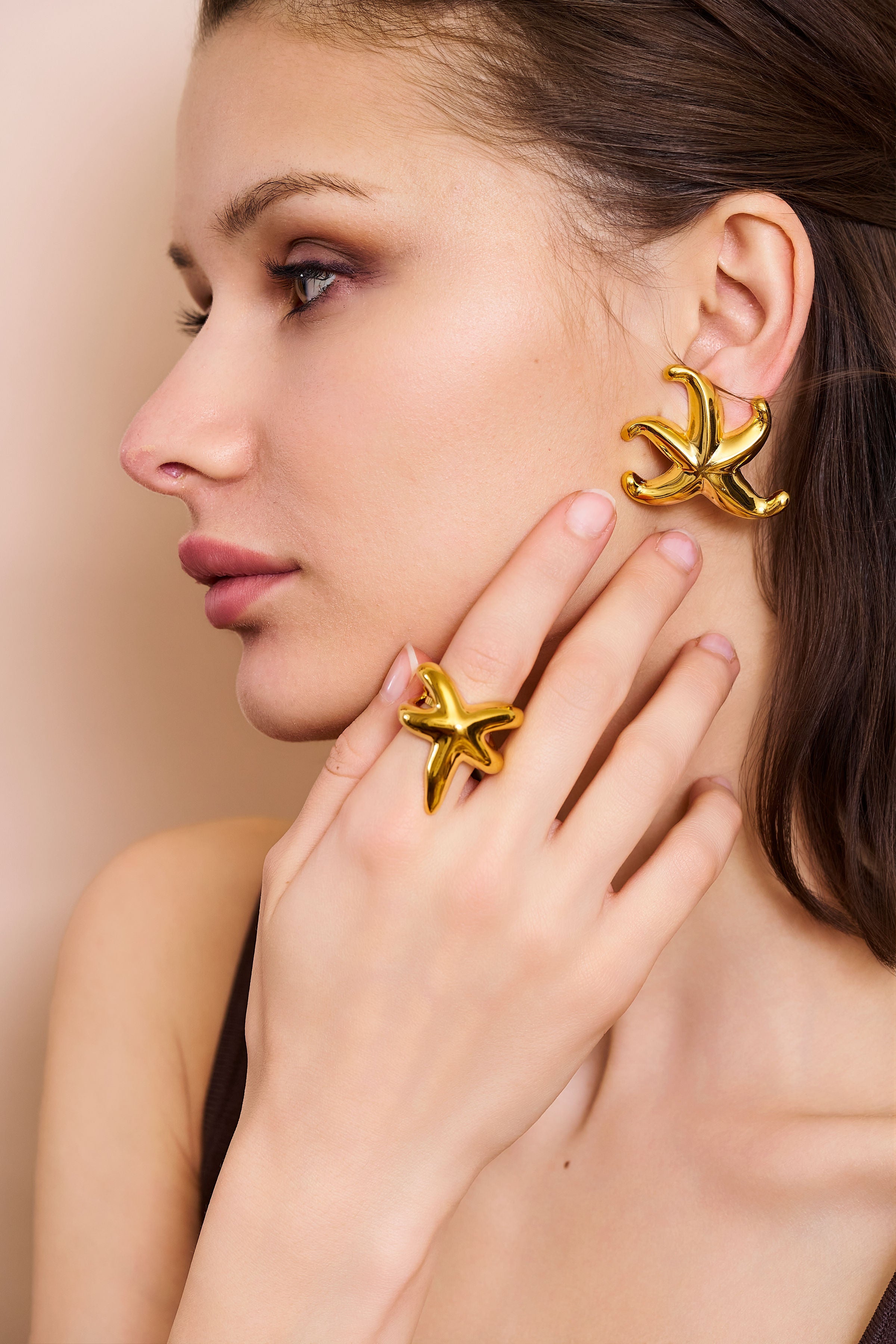 Gold Starfish Ring