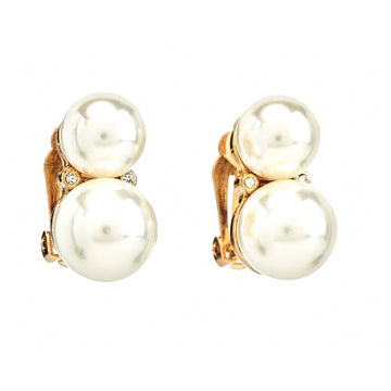 Double Cultura Pearl Clip-On Earrings