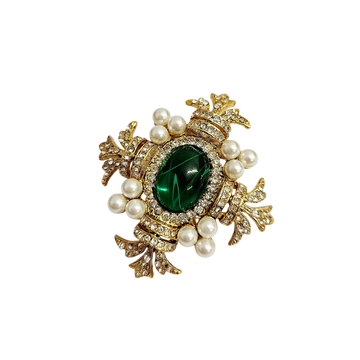 Pearl Clusters Cross Pin