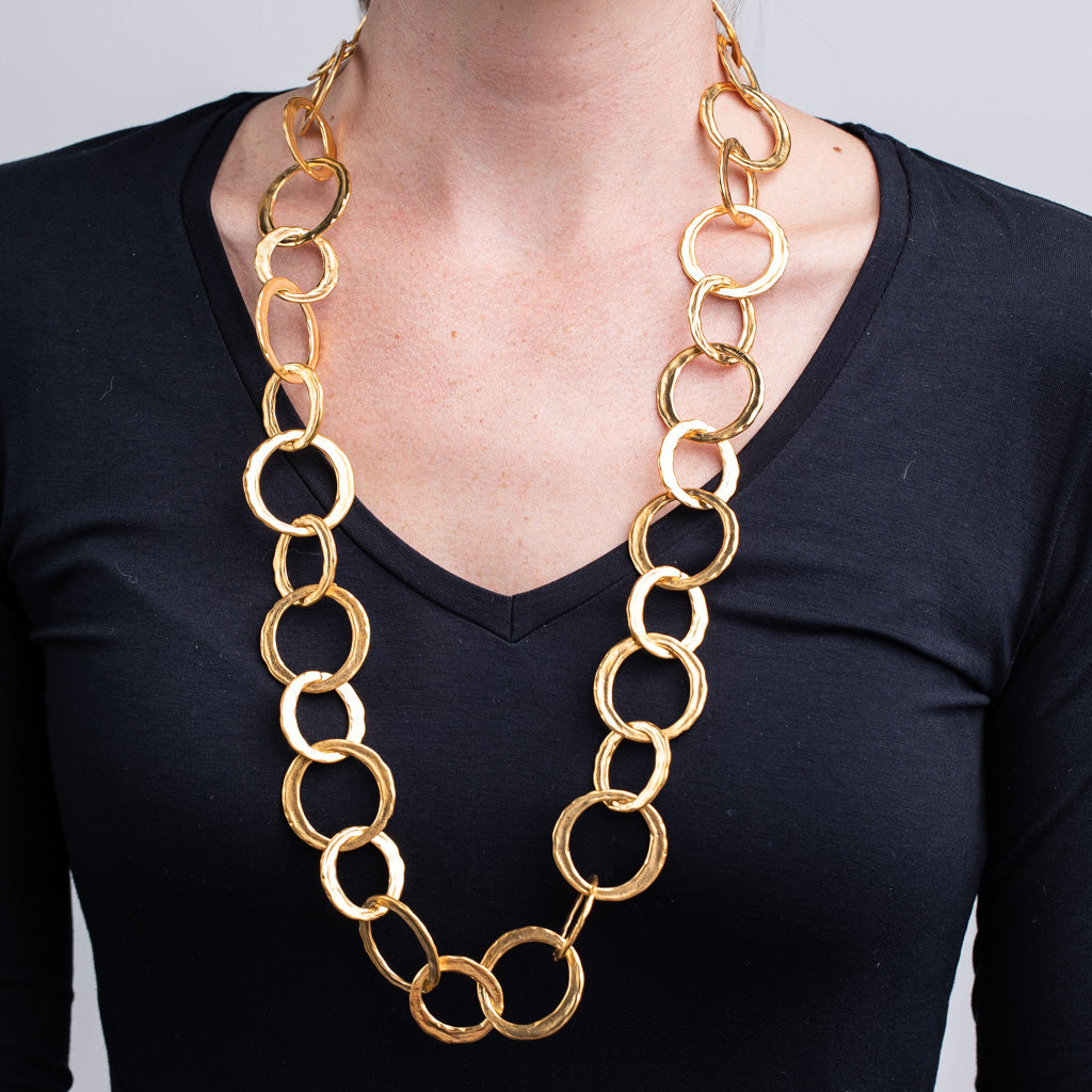 Gold Circle Link Necklace
